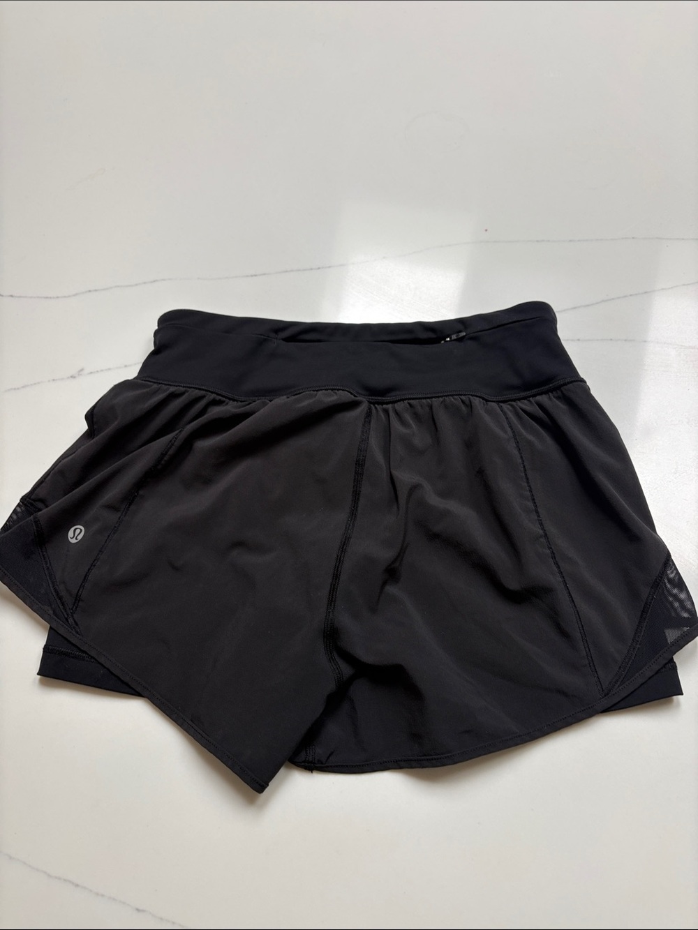 lululemon athletica Black Athletic hottie hot Shorts 2.5” inseam, hi rise - Picture 4 of 4